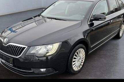 Skoda Superb 203.601 km 10.000 &euro; Pirna 01796