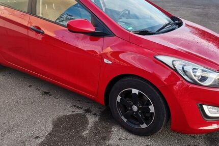 Hyundai i30 76.700 km 6.899 &euro; Fürth 90762