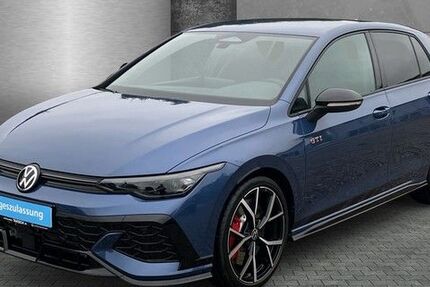 VW Golf 7.900 km 46.890 &euro; Fürstenfeldbruck 82256