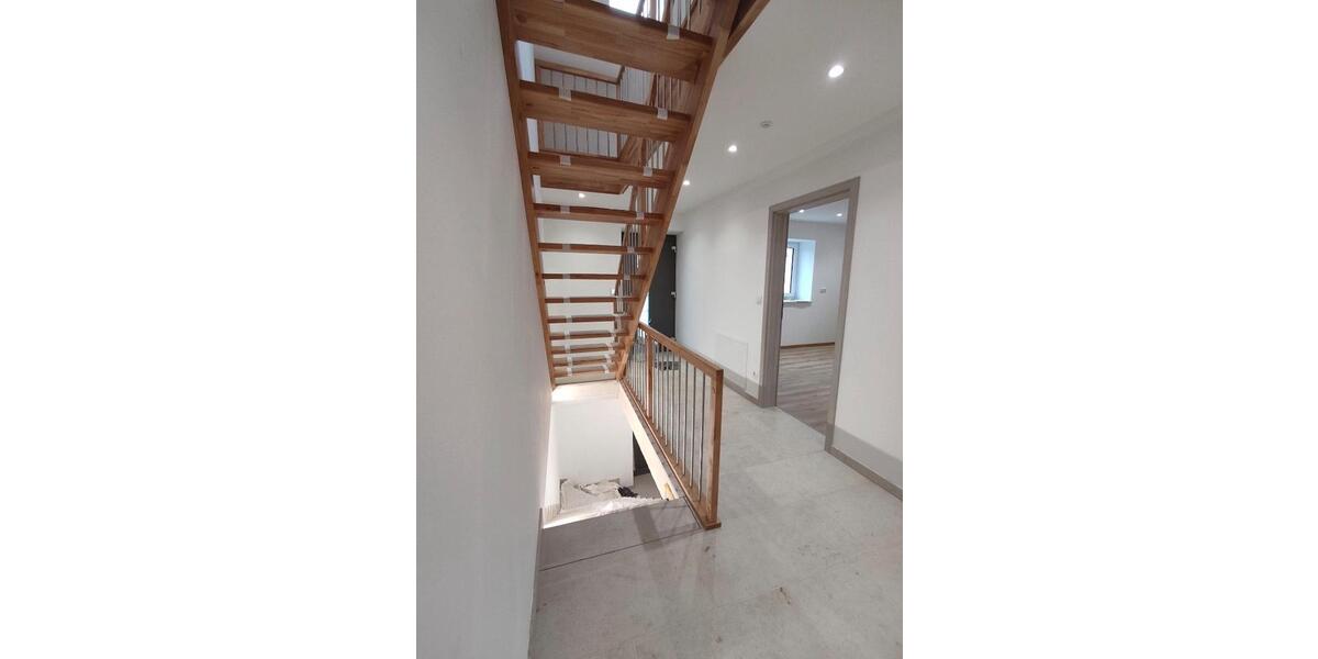 Einfamilienhaus Höchstädt an der Donau - 6 Zimmer, 105 m&sup2;, 1.350&euro; | Angebot:26399727