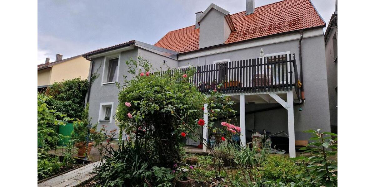 Einfamilienhaus Weißenburg in Bayern - 8 Zimmer, 160 m&sup2;, 399.000&euro; | Angebot:26283545