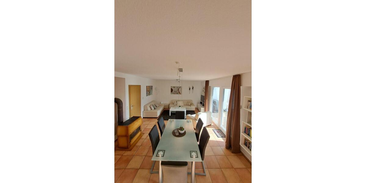 Doppelhaushälfte Nordheim vor der Rhön - 4 Zimmer, 130 m&sup2;, 268.000&euro; | Angebot:26677308