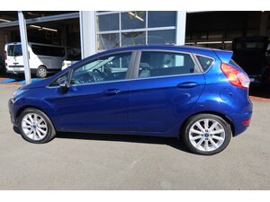 Ford Fiesta Titanium 73.750 km 8.990 &euro; Bad Endbach 35080