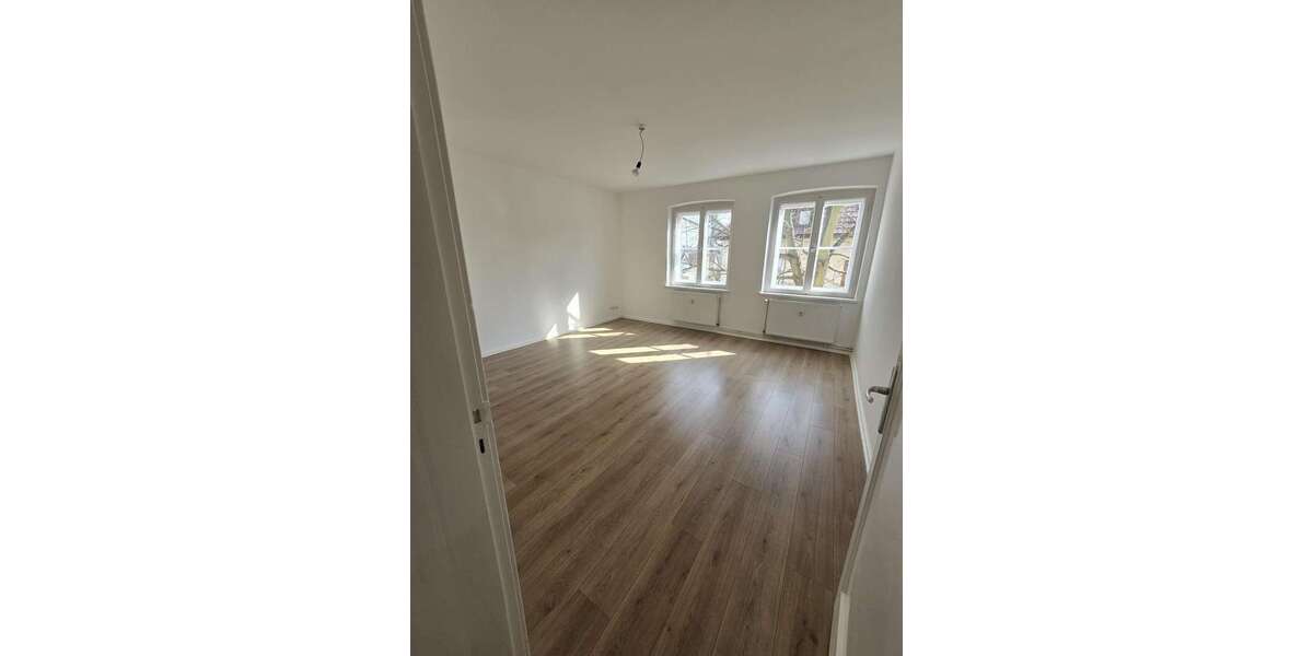 Etagenwohnung Teltow - 2 Zimmer, 66 m&sup2;, 1.060&euro; | Angebot:25625769