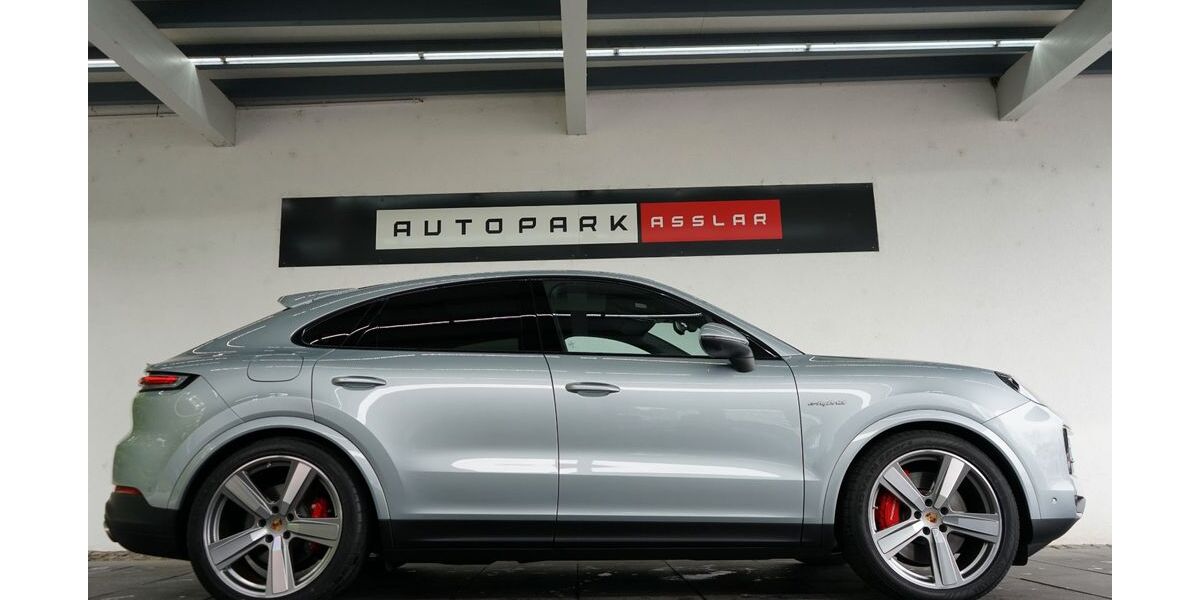 Porsche Cayenne 23.360 km 106.880 &euro; Asslar 35614