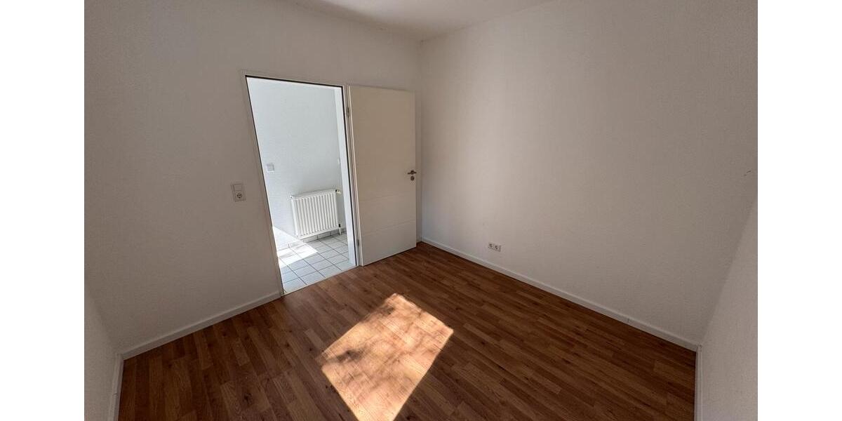 Etagenwohnung Sundern (Sauerland) - 2 Zimmer, 45 m&sup2;, 580&euro; | Angebot:26316167