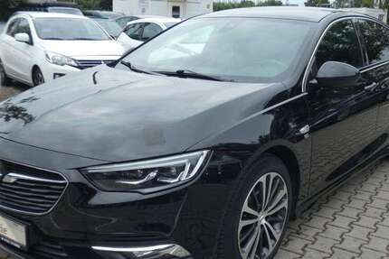 Opel Insignia 108.033 km 11.800 € München 81825
