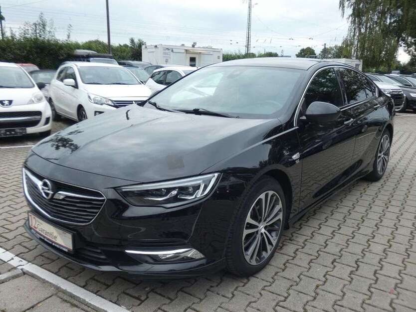 Opel Insignia 108.033 km 11.800 € München 81825