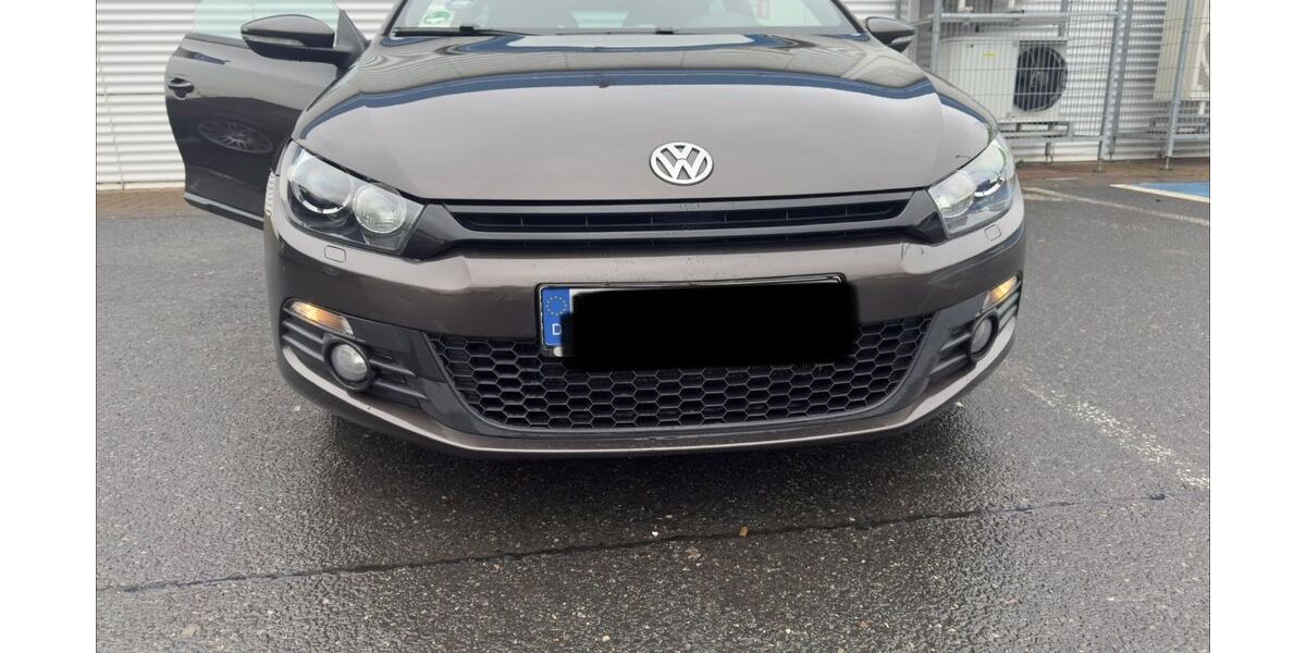 VW Scirocco 171.100 km 8.100 &euro; Ginsheim 65462