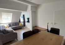 Biete eine schöne 3 Zimmer Wohnung zur Miete an ab sofort in Köln