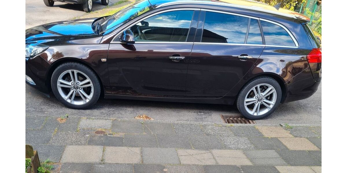 Opel Insignia 198.000 km 3.990 &euro; Duisburg 47167