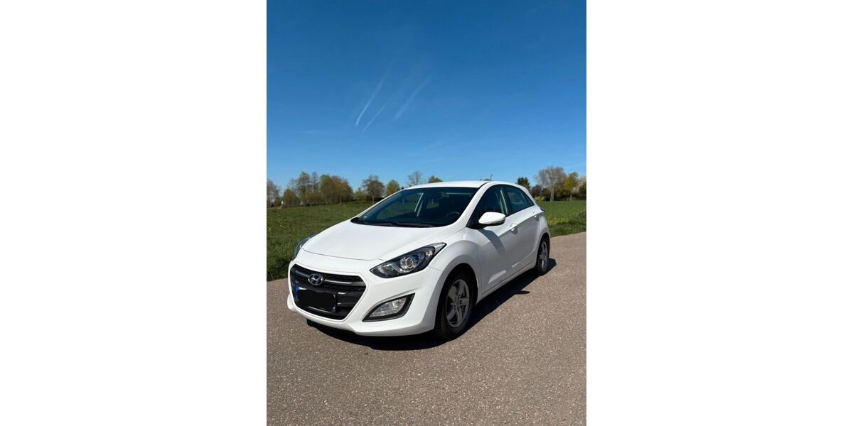 Hyundai i30 158.000 km 6.950 &euro; Titz 52445