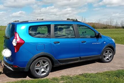 Dacia Lodgy 108.000 km 9.850 &euro; Hellenthal 53940