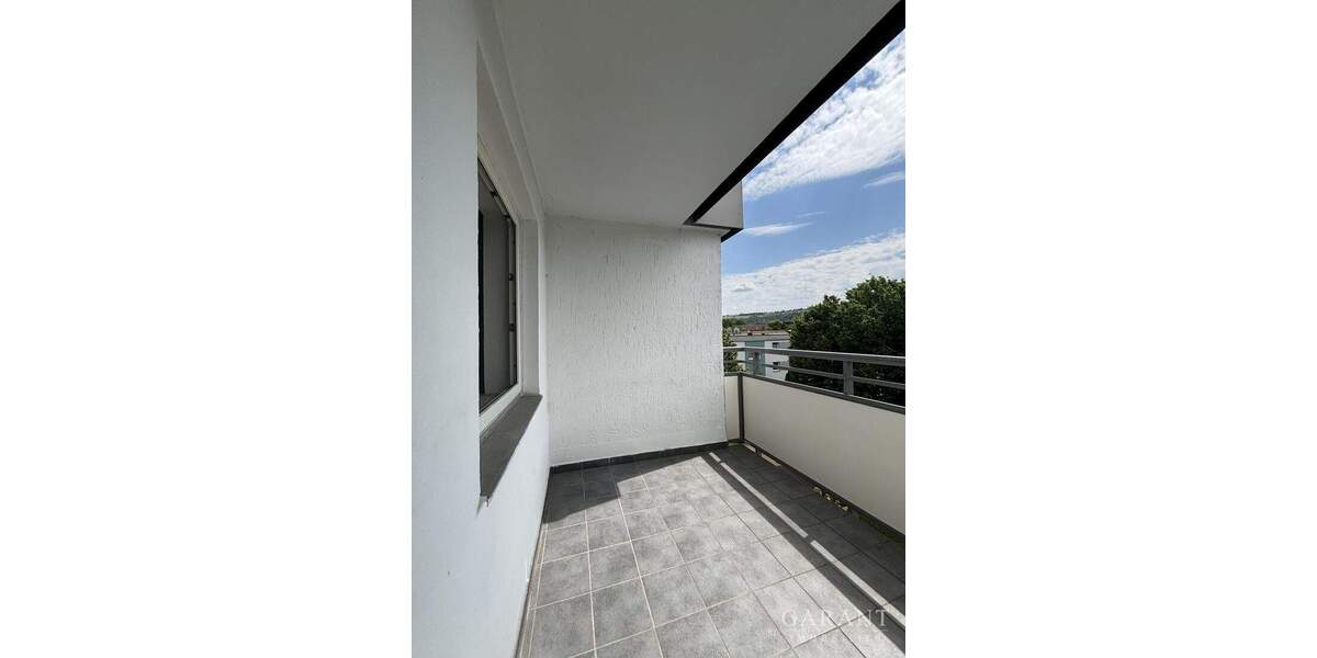 Geräumige, sonnige 5 Zimmer-Wohnung! 5 zimmer