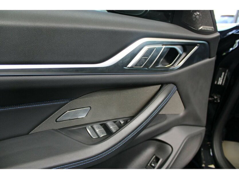 BMW i4 M50 Gran Coupe 58.470 km 44.980 € Euskirchen 53881