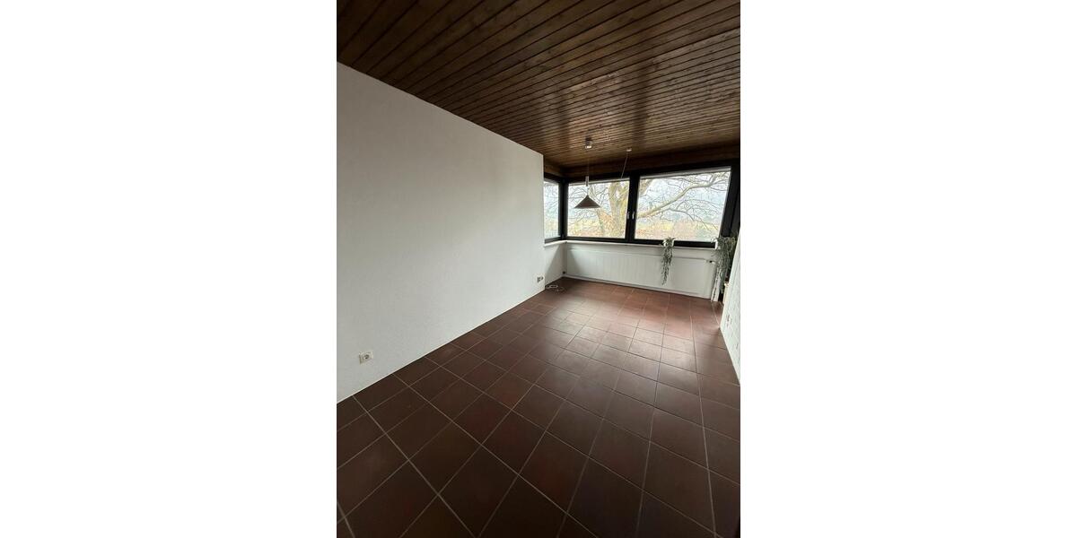 Einfamilienhaus Taunusstein - 6 Zimmer, 230 m&sup2;, 3.100&euro; | Angebot:25329095