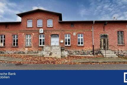 Geräumiges Sanierungsobjekt mit viel Potenzial 3 zimmer