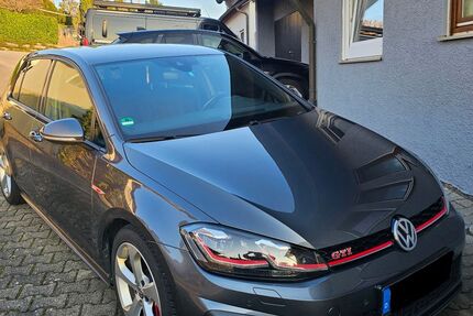 VW Golf 145.490 km 17.900 &euro; Ilsfeld 74360