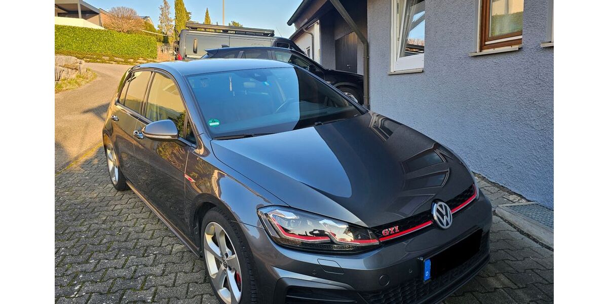 VW Golf 145.490 km 17.900 &euro; Ilsfeld 74360