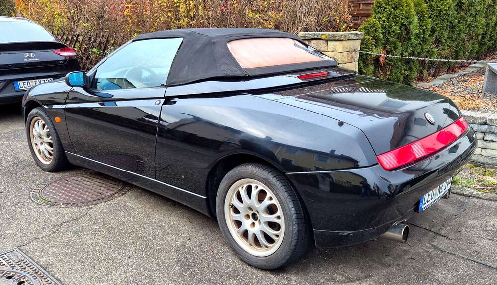 Alfa Romeo Spider 192.900 km 5.850 &euro; Leonberg 71229