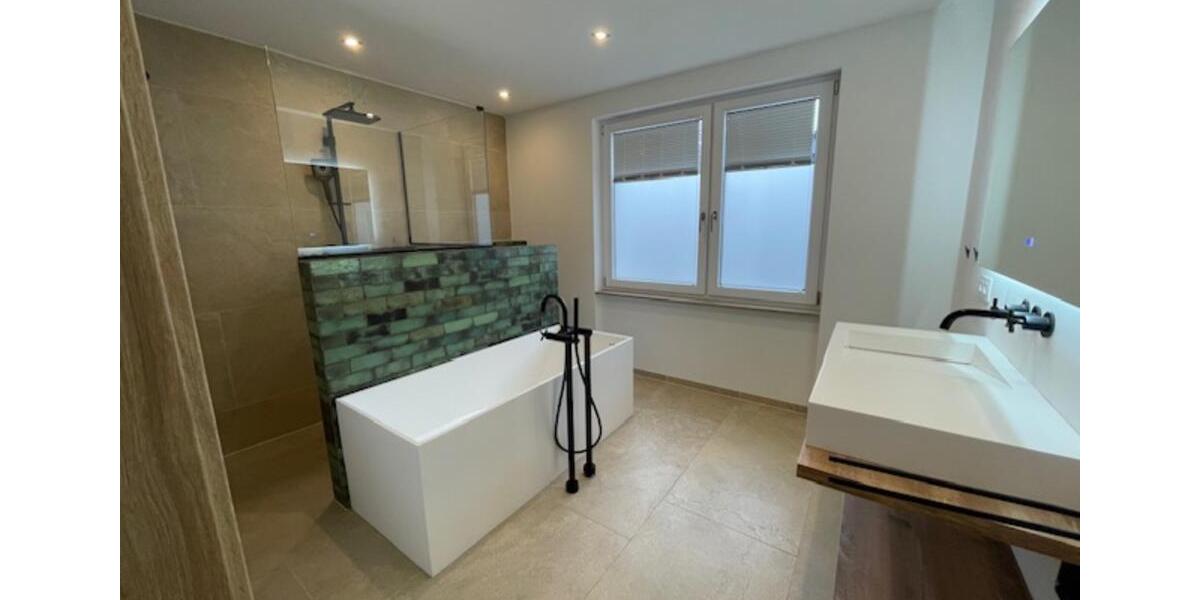 Erdgeschoßwohnung Kaiserslautern Bahnheim - 2.5 Zimmer, 106 m&sup2;, 1.490&euro; | Angebot:25382131