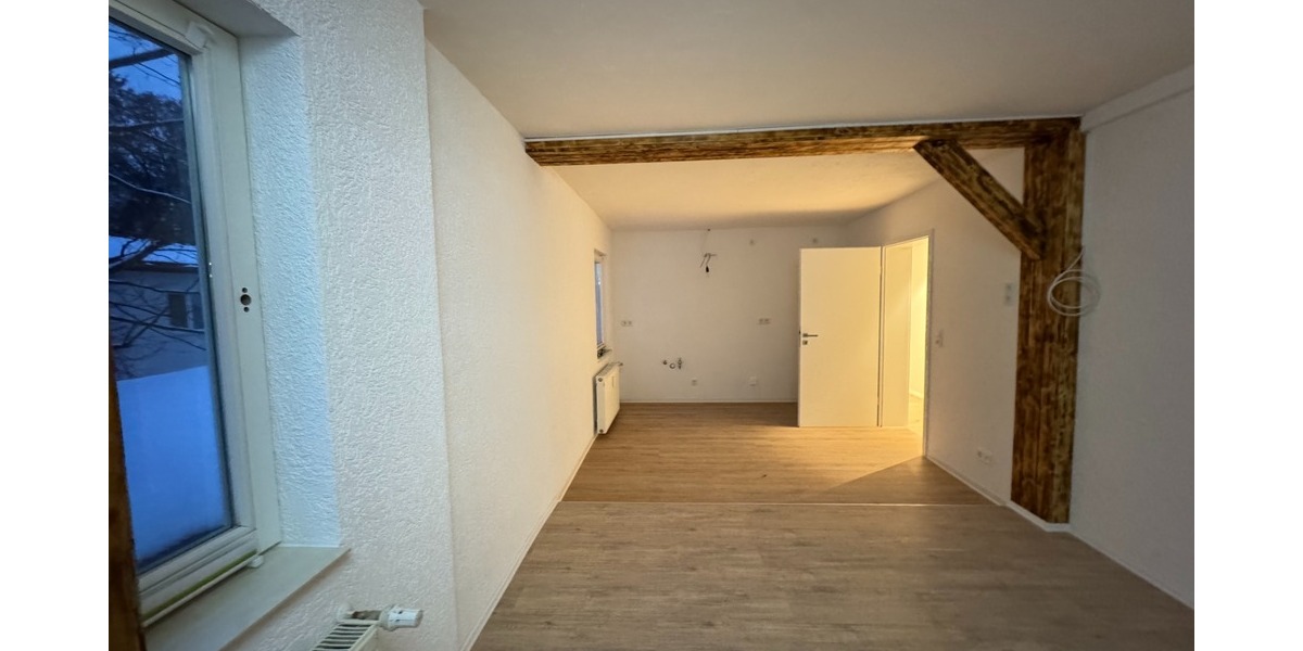 Fachwerkhaus mit 2 Wohnungen und Gewerbe - Mehrfamilienhaus, Wohnhaus Weißenborn/Erzgebirge Erzgebirge | Angebot:26567240