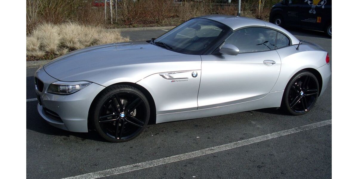 BMW Z4 48.300 km 22.990 &euro; Lüdenscheid 58509