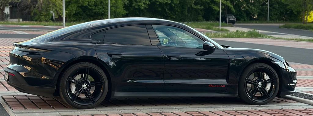 Porsche Taycan 79.000 km 62.900 &euro; Plankenfels 95515