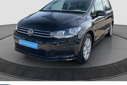 VW Touran 25.450 km 32.490 € Markdorf 88677