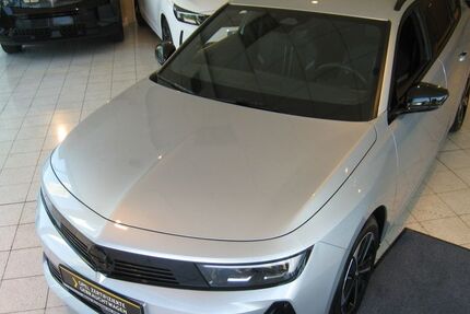 Opel Astra 7.072 km 23.990 &euro; Barsbüttel 22885