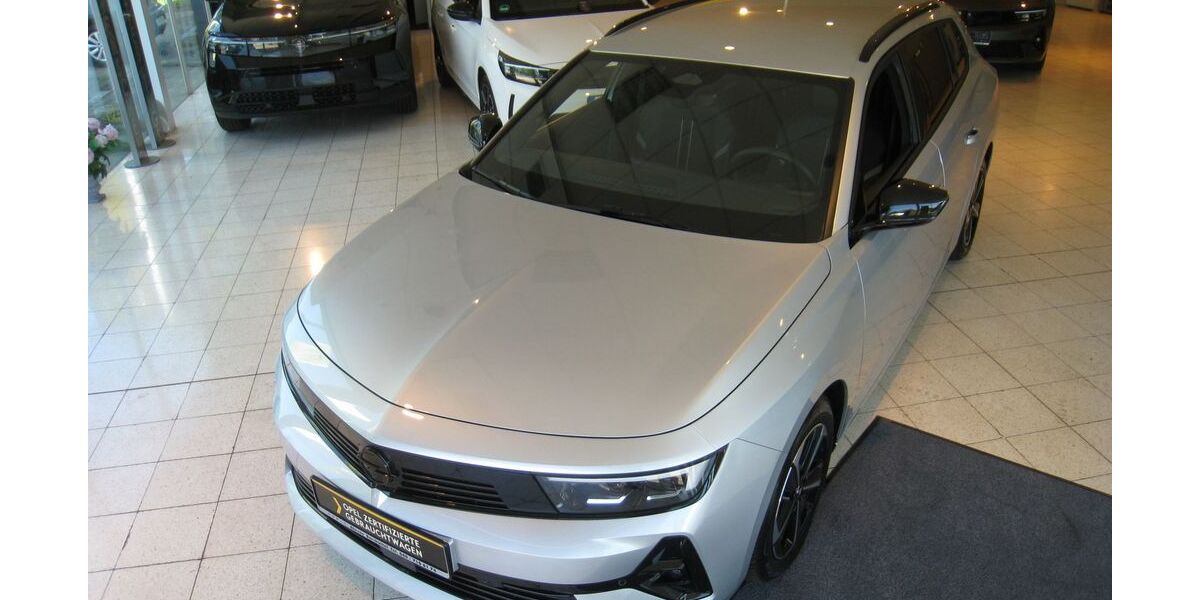 Opel Astra 7.072 km 23.990 &euro; Barsbüttel 22885