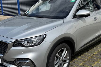 MG HS 13.675 km 21.990 &euro; Mosbach 74821