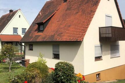 Haus Greding - 4 Zimmer, 75 m&sup2;, 1.000&euro; | Angebot:26399728