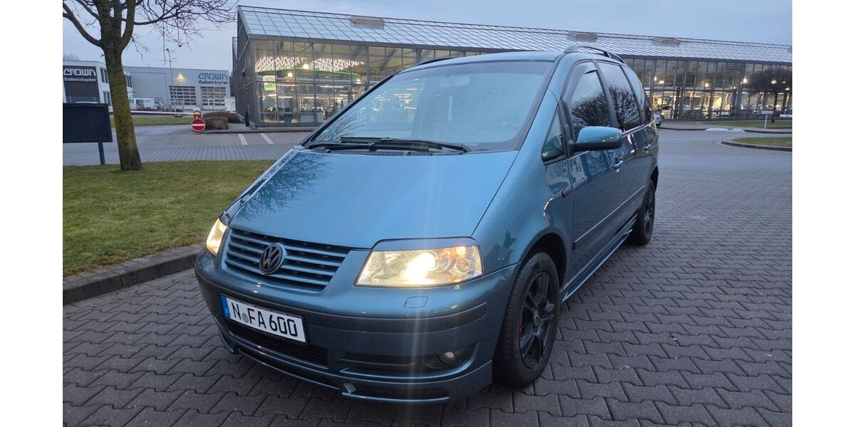 VW Sharan 230.408 km 7.900 &euro; Nürnberg 90439
