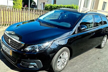 Peugeot 308 84.000 km 12.790 &euro; Seelze 30926