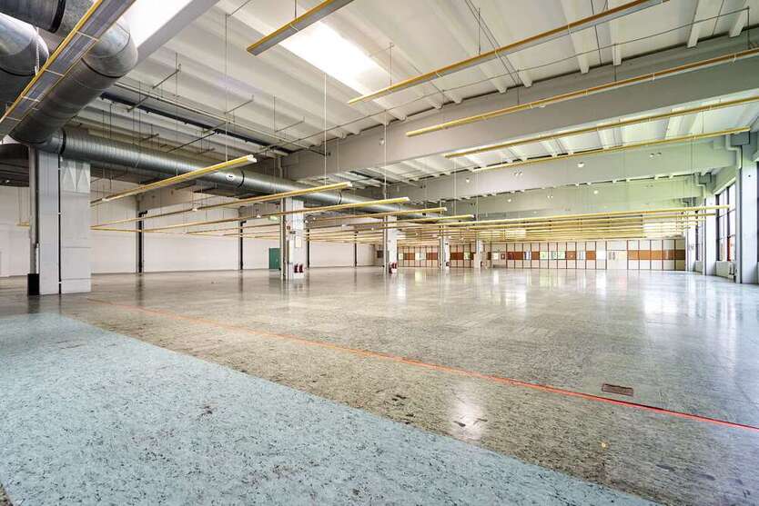 Büro in Augsburg 6.452 € 861 m² zimmer