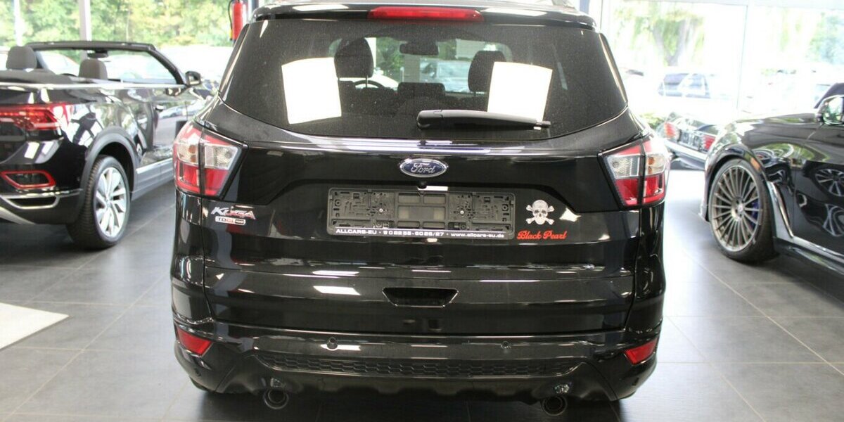 Ford Kuga 2.0 TDCi 4x4 ST-Line 92.638 km 18.980 € Euskirchen 53881