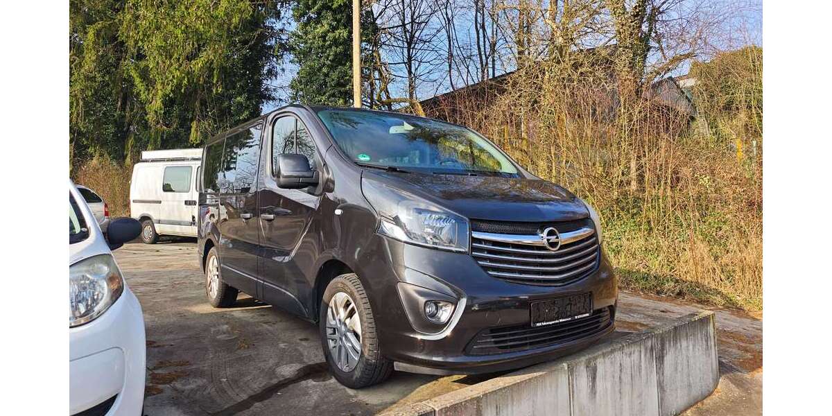Opel Vivaro 145.000 km 17.900 &euro; Biberach- Winterreute 88400