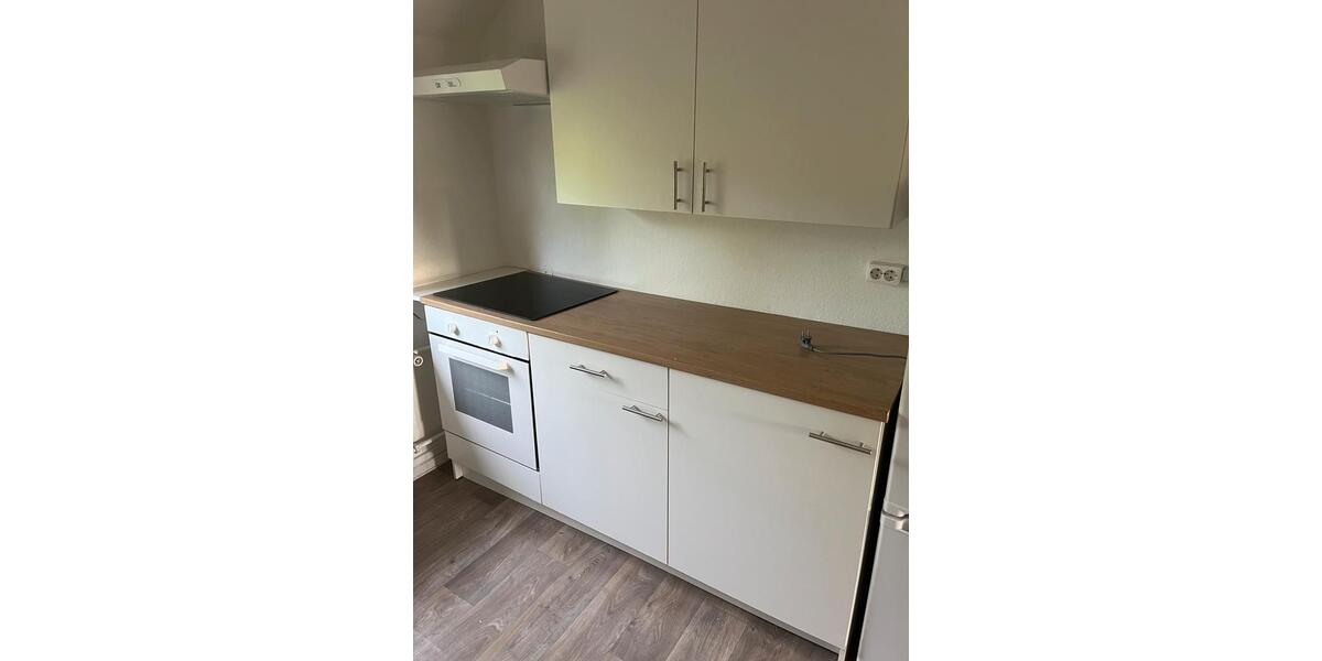 Dachgeschoßwohnung Uelzen - 3 Zimmer, 56 m&sup2;, 475&euro; | Angebot:26477615