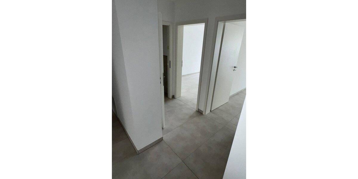 Etagenwohnung Köln Dünnwald - 4 Zimmer, 104 m&sup2;, 1.850&euro; | Angebot:26851490