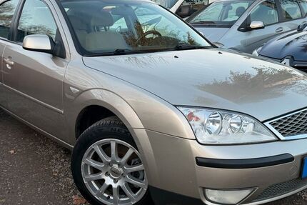 Ford Mondeo 87.461 km 3.990 &euro; Berlin 13089