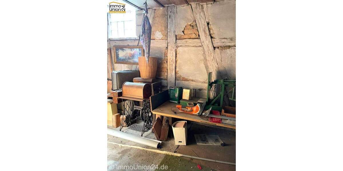 Mehrfamilienhaus, Wohnhaus Altdorf bei Nürnberg Altdorf - 6 Zimmer, 150 m&sup2;, 225.000&euro; | Angebot:25357572