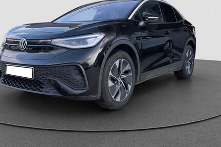 VW ID.5 11.970 km 35.950 &euro; Manching 85077