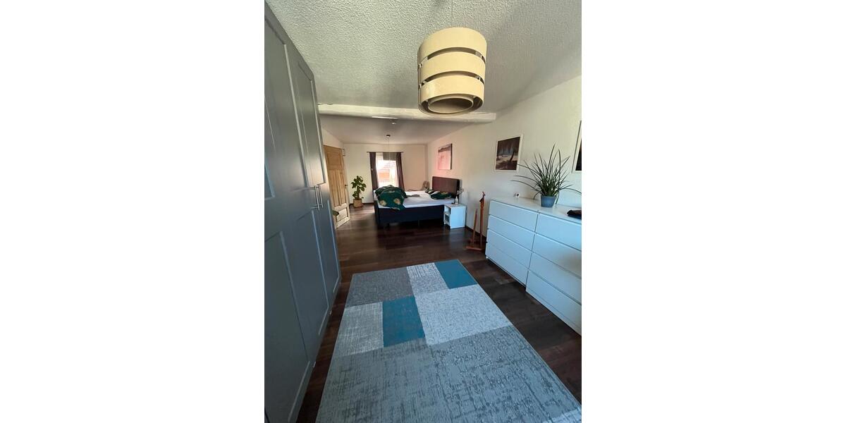 Etagenwohnung Endingen am Kaiserstuhl - 2 Zimmer, 79 m&sup2;, 975&euro; | Angebot:25419477