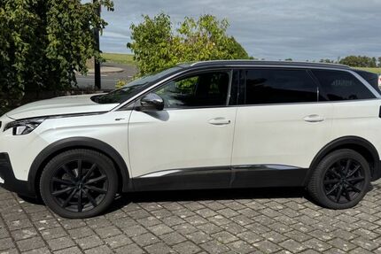 Peugeot 5008 118.000 km 19.200 &euro; Fulda 36041