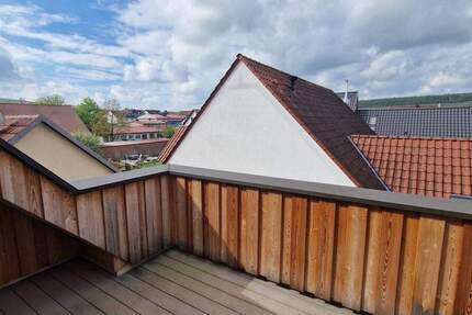 liebevoll renovierte 3-Zi.-Wohnung in Nordheim 3 zimmer