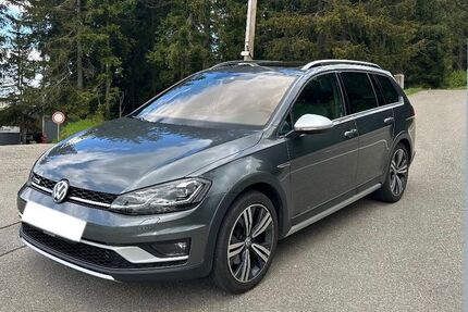 VW Golf 84.000 km 22.600 &euro; Schonach 78136