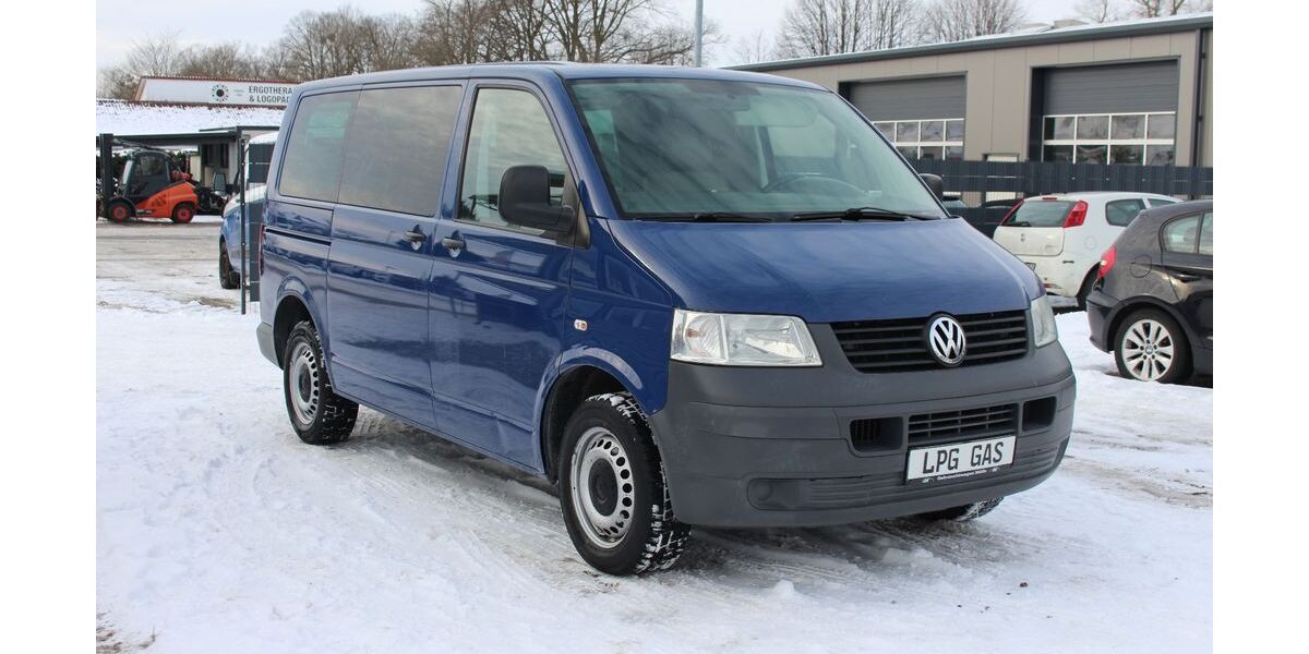 VW T5 Transporter 197.729 km 7.490 &euro; Mölln 23879