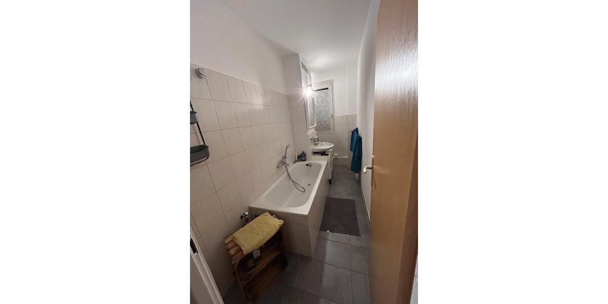 Etagenwohnung Schneeberg - 2 Zimmer, 48 m&sup2;, 365&euro; | Angebot:26223666