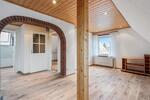 Mehrfamilienhaus, Wohnhaus Bergen - 2 Zimmer, 50 m&sup2;, 600&euro; | Angebot:25919570
